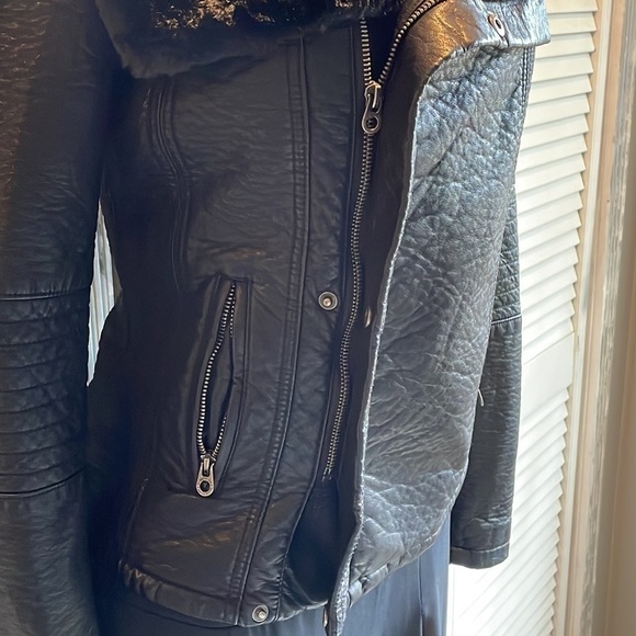 Members Only Vegan Faux Leather Grey Zip
Up Moto Jacket size M - Picture 3 of 8